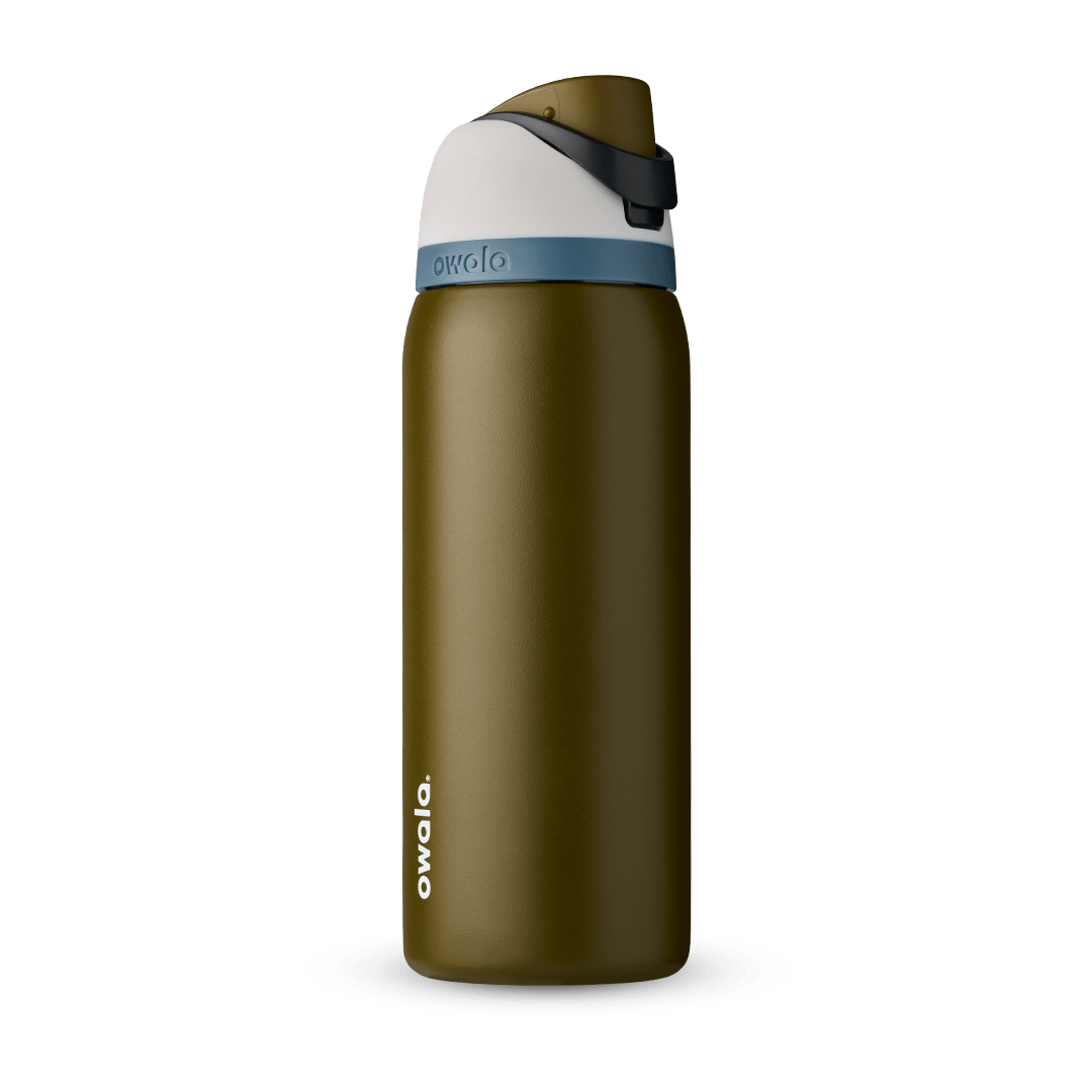 FreeSip 32oz water bottle